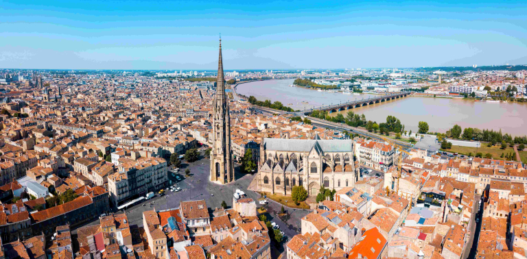 vue aérienne de la ville de Bordeaux